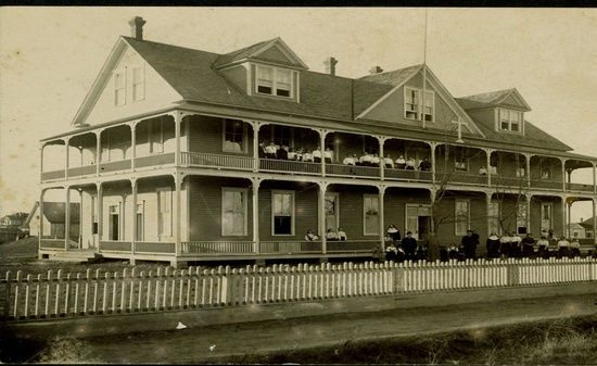 St_Agnes_academy_recropped