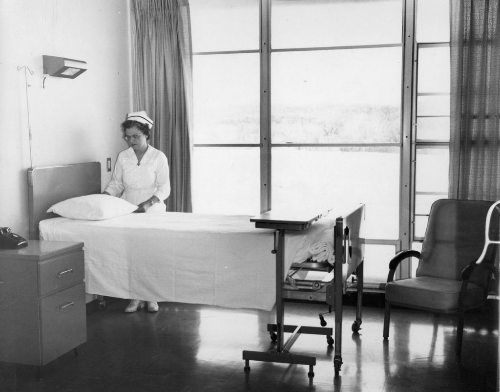 JEFF_HIS_Early_Patient_Room