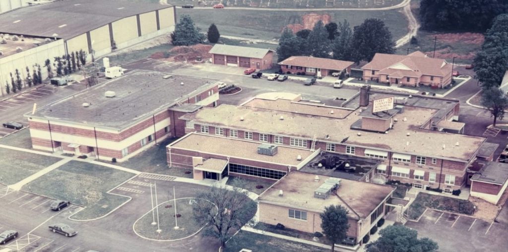 PER_1990s_hospital_campus