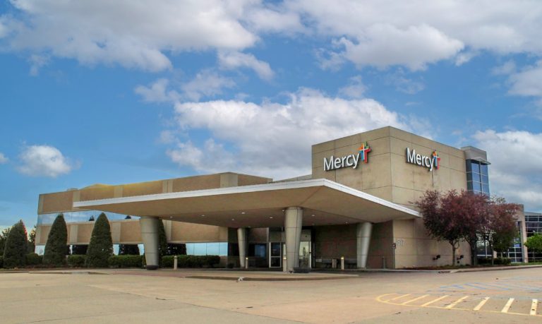 Mercy Primary Care - 817 S Mount Auburn