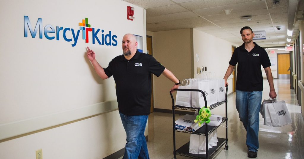 "Gamers Give Back" is a project of Game Changer charity, which visits children's hospitals around the country to deliver hand-selected games to kids.
