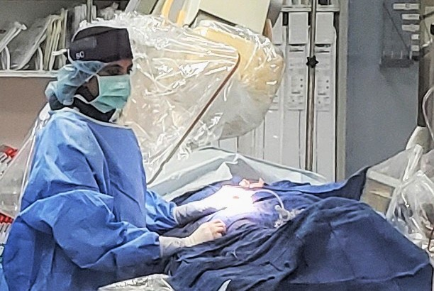 Dr. Surbhi Chamaria, interventional cardiologist, performs the first excimer laser coronary atherectomy at Mercy Hospital Fort Smith on June 2. 