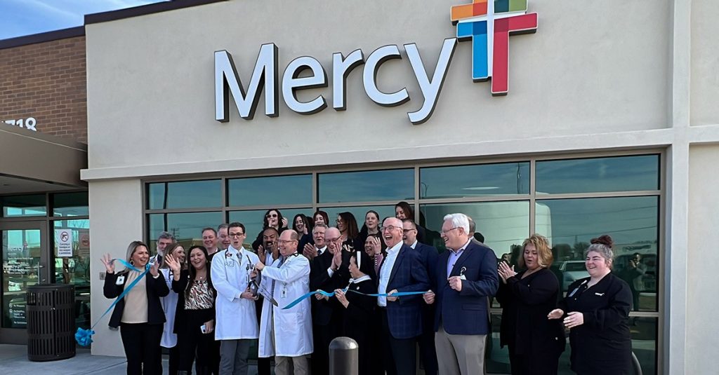 South-Creek-Ribbon-Cutting-web