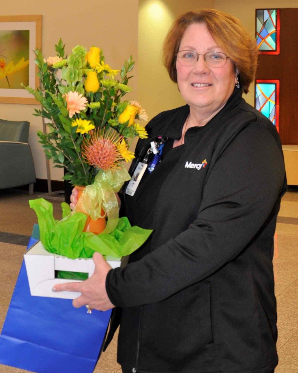 Beth Shane, ultrasound technologist, has earned the Daffodil Award for providing outstanding, compassionate care at Mercy Hospital South.