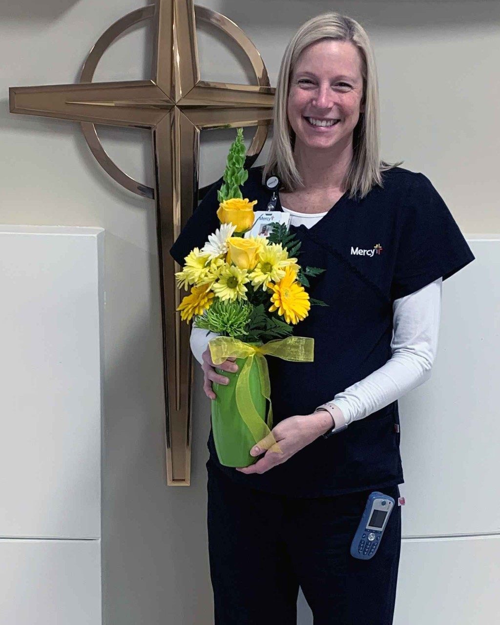 Jackie Siemer, RN, earned the DAISY Award for the extraordinary, compassionate and skillful nursing care she provides at Mercy Hospital South.