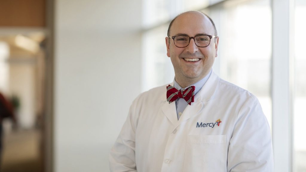 Dr. Pete DiPasco is a surgical oncologist who cares for patients at Mercy Clinic Surgical Specialists – Sindelar Cancer Center at Mercy Hospital South and Mercy Clinic Surgical Specialists – Medical Tower B at Mercy Hospital St. Louis.