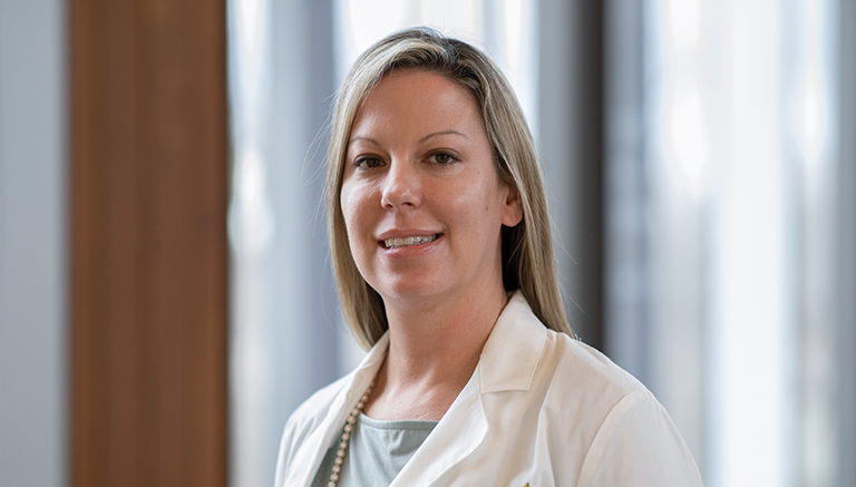 Anne Marie Phillips, FNP, Mercy