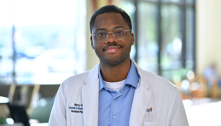 Chimdalu Emekekwue, MD, Mercy