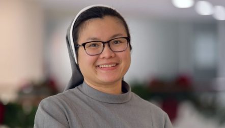 Julie Kim Pham, NP