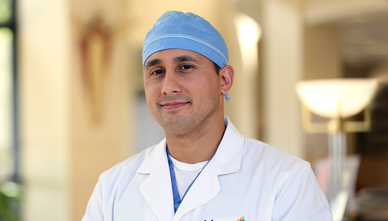 Jonathan Paul Ferrari, MD, FACS, FASMBS, Mercy