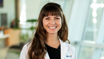Violet Holly De La Cruz, FNP