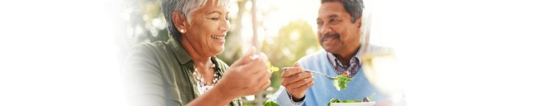 older-couple-eating-dinner