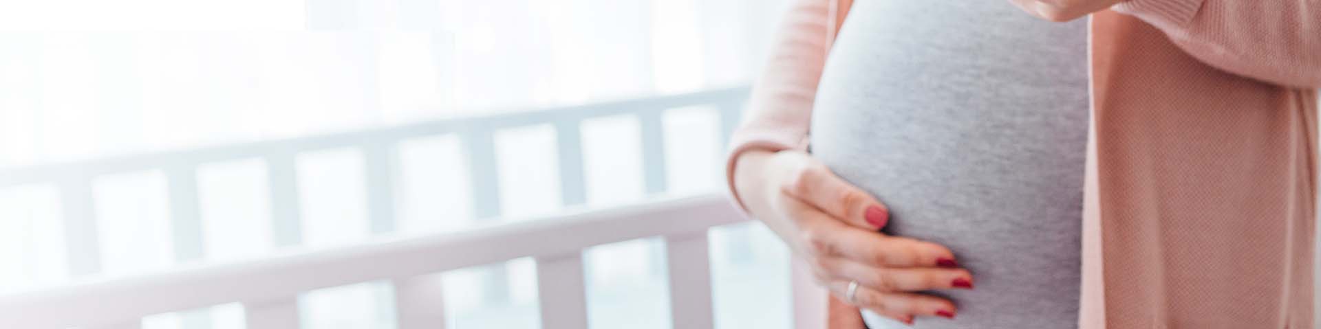 Mercy's Pregnancy Guides MRC_FY22_MotherBaby_PregnancyGuides_AEM_ForkPage_1920x479