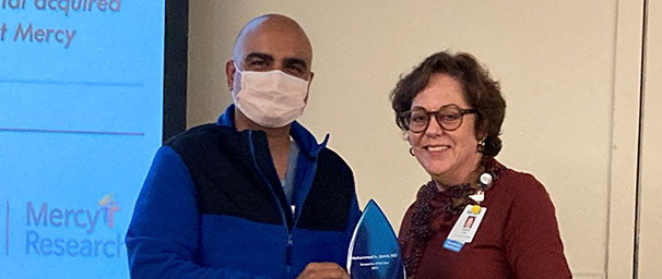 Dr. Javed accepts 2022 Researcher of the Year award